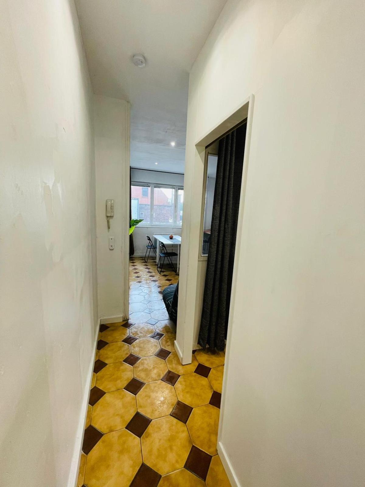 Appartement Oasis De Confort 투르쿠앵 외부 사진