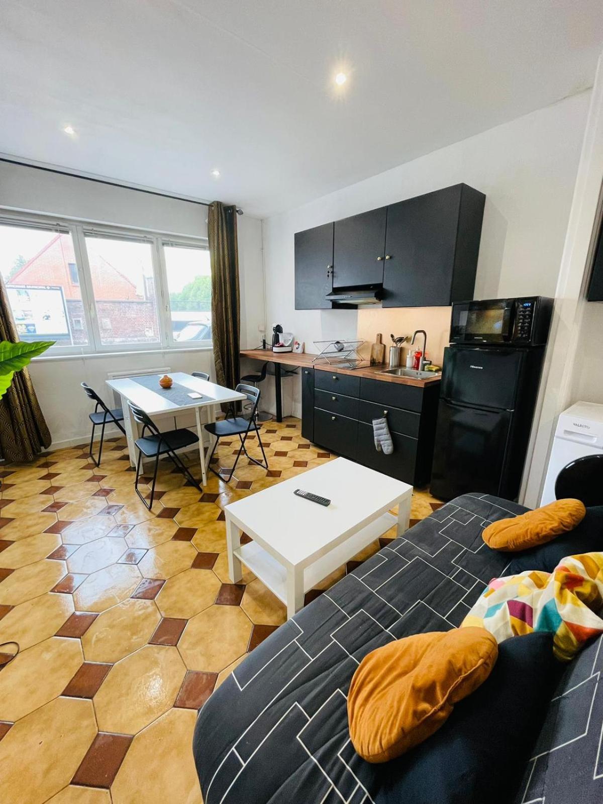 Appartement Oasis De Confort 투르쿠앵 외부 사진
