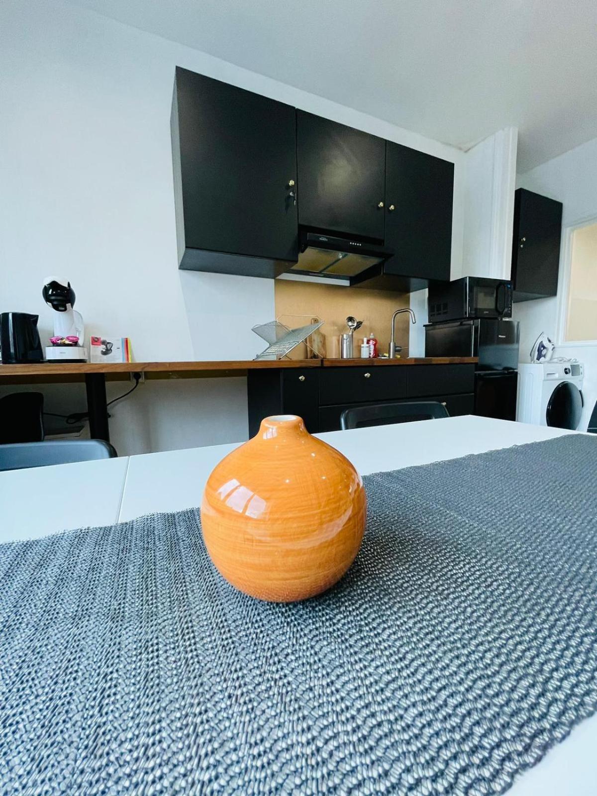 Appartement Oasis De Confort 투르쿠앵 외부 사진